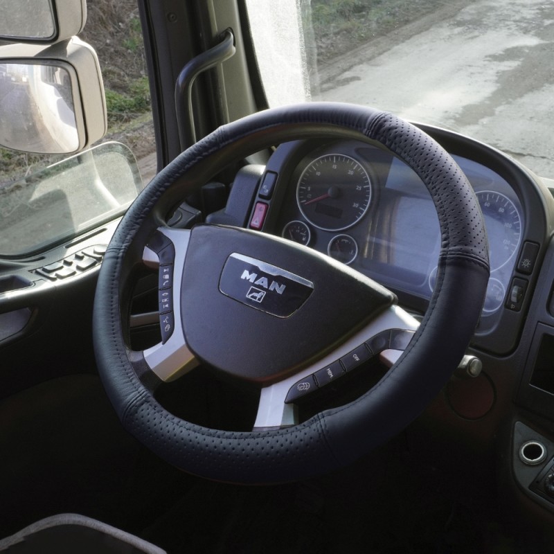 Husa Volan Piele Naturala Semi Perforata Negru 44-46 Cm